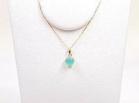 パライバトルマリン特有のネオンブルーが良く発色しているペンダントネックレスです☆彡